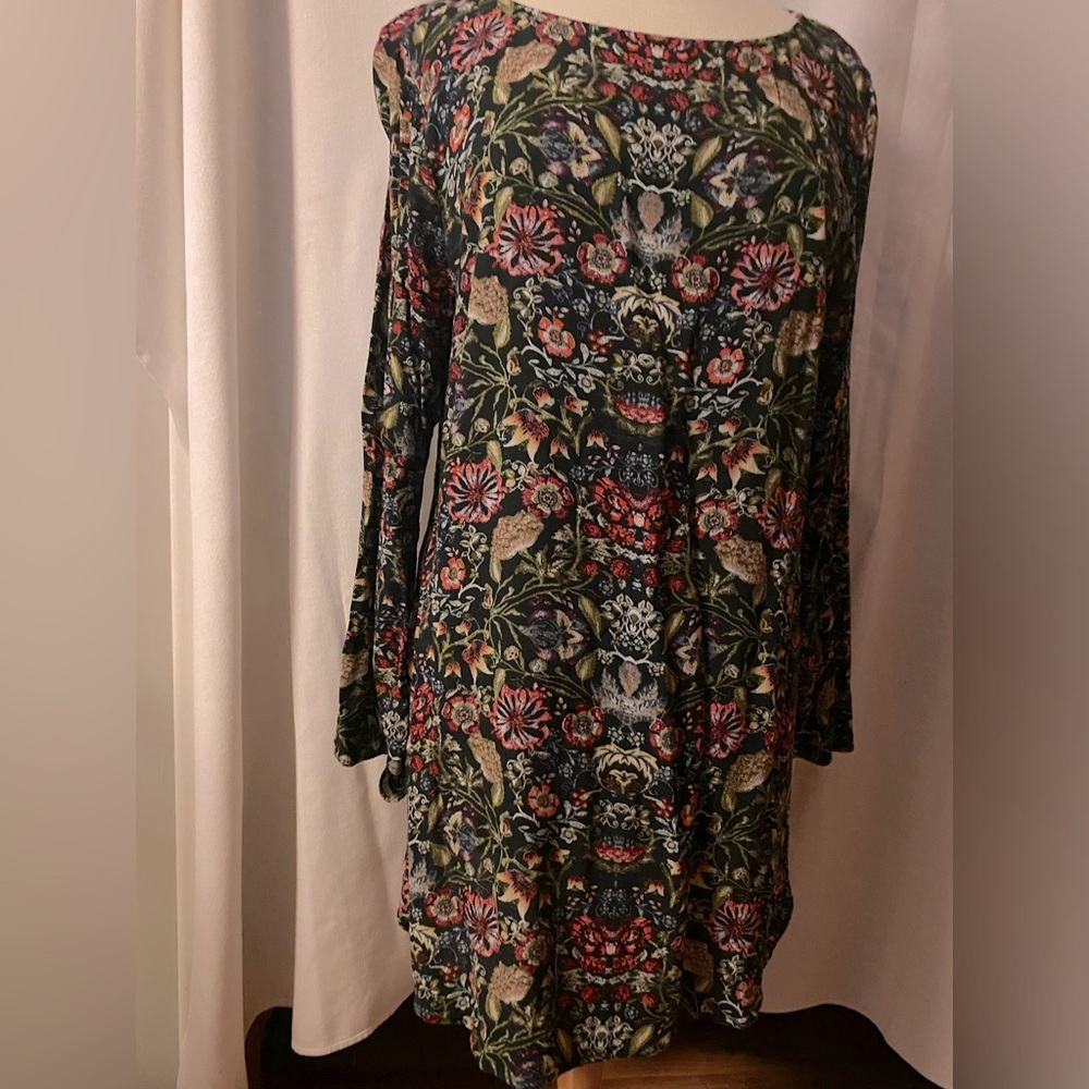 Versatile floral tunic top or mini dress - Picture 1 of 4